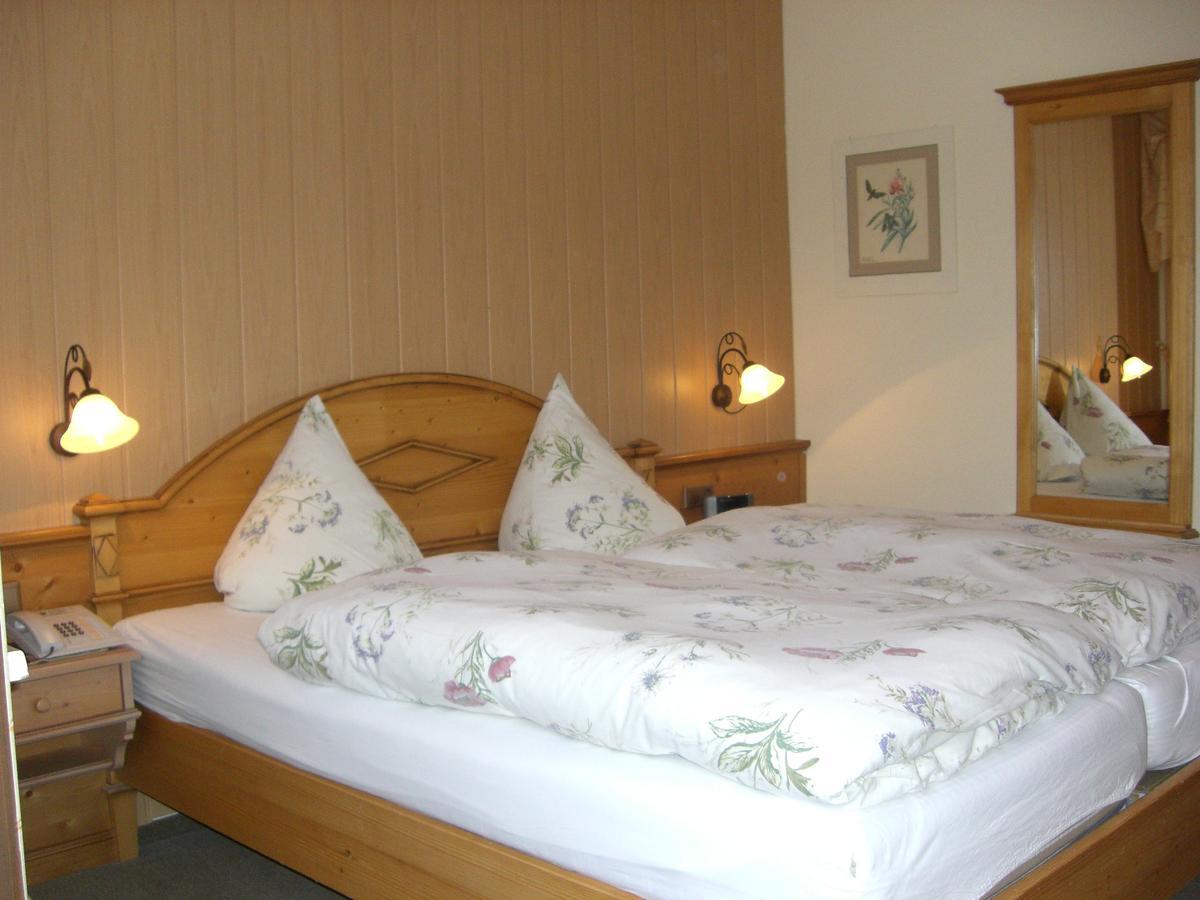 Hotel Dachsberger-Hof Wittenschwand Bagian luar foto